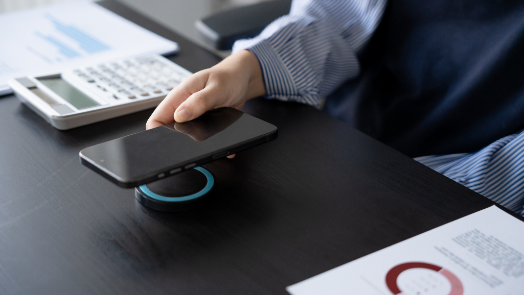 Discover the promotional products Toronto businesses love in 2026. Explore branded giveaways and marketing merchandise to level up your brand