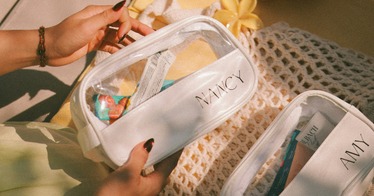 Discover 5 powerful offline marketing trends shaping 2026, from personalized promotional products to immersive brand experiences.